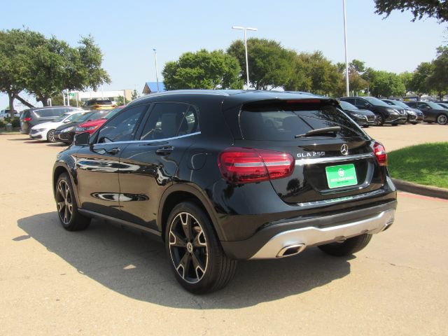 Used 2020 Mercedes-Benz GLA 250 w/ Premium Package image 13