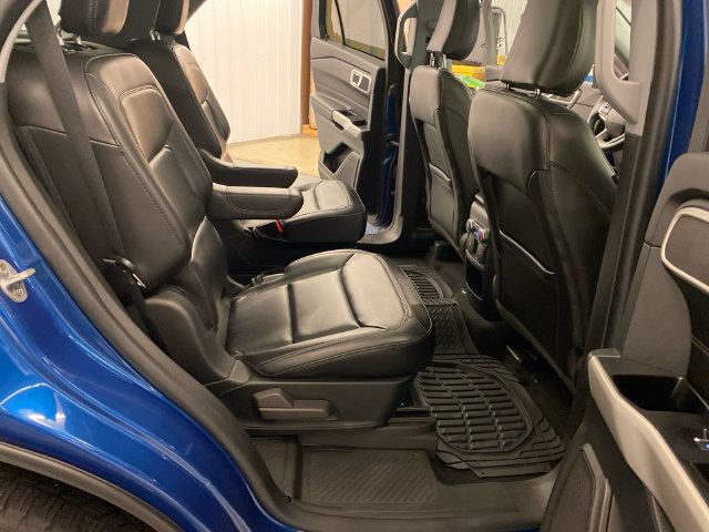 Used 2021 Ford Explorer XLT w/ Equipment Group 202A AWD/4WD image 41