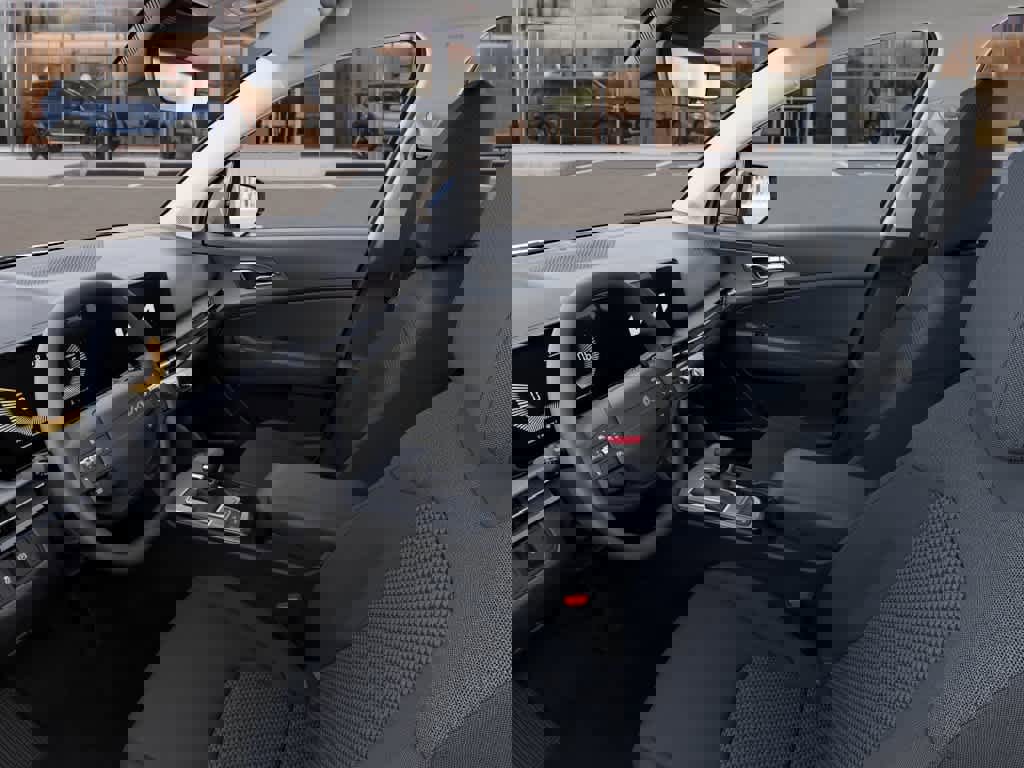 New 2026 Kia Sportage LX image 17