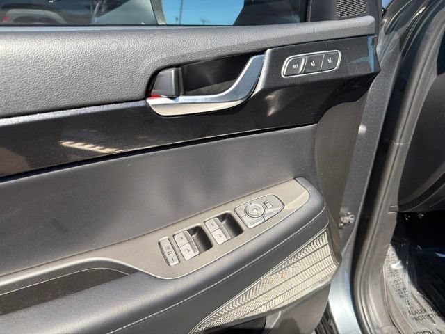 Used 2021 Hyundai Palisade Limited AWD/4WD image 19