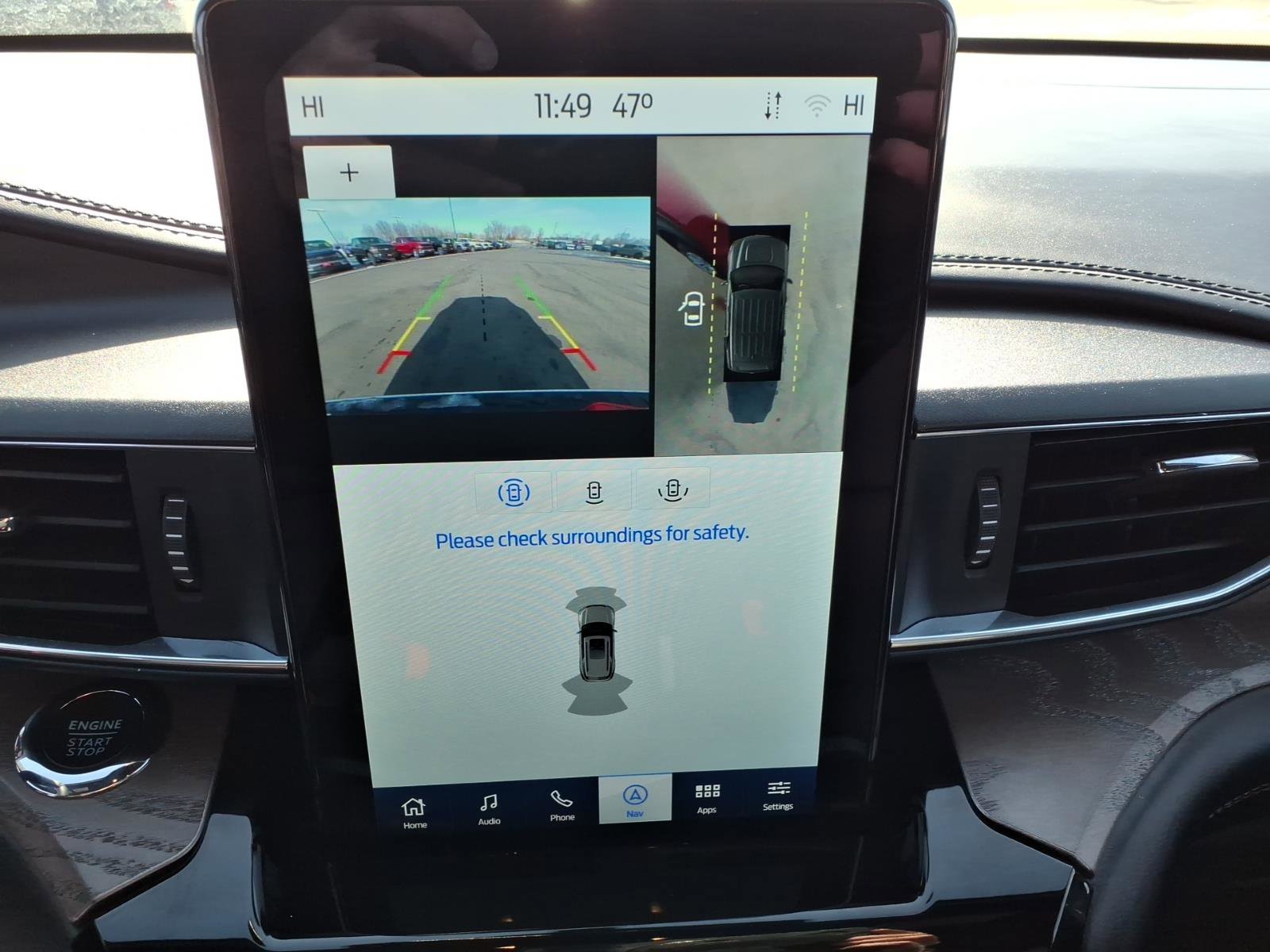 Used 2022 Ford Explorer Platinum w/ Equipment Group 601A AWD/4WD image 19