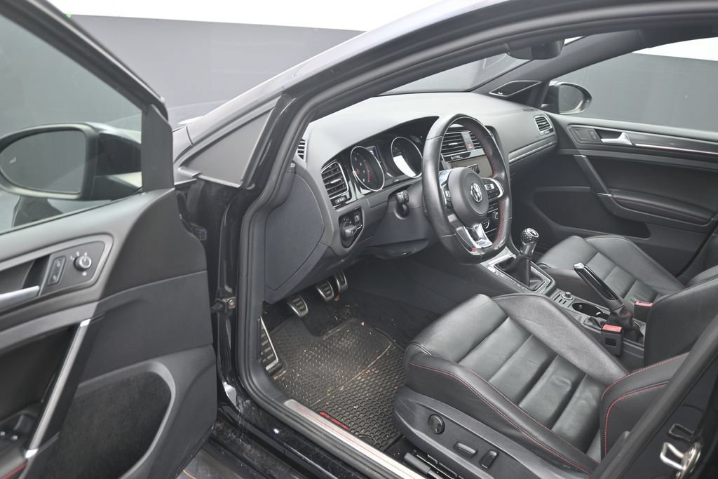 Used 2018 Volkswagen GTI Autobahn FWD image 10