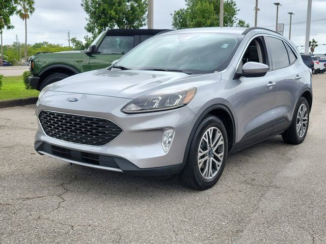 Certified 2022 Ford Escape SEL w/ Technology Package image 3