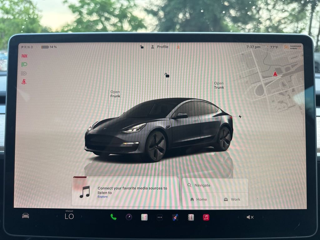 Used 2023 Tesla Model 3 Standard Range RWD image 21