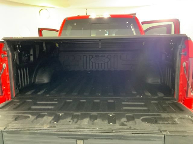 Used 2018 Ford F150 Raptor w/ Equipment Group 802A Luxury AWD/4WD image 34