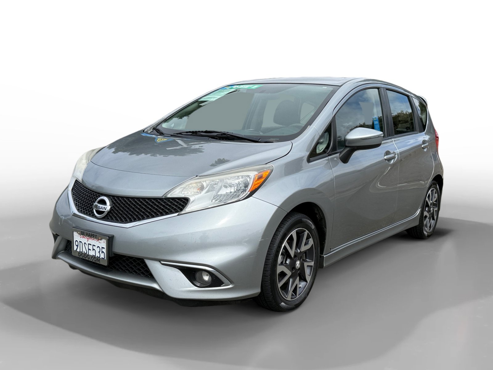 Used 2015 Nissan Versa Note SR w/ SR Convenience Package