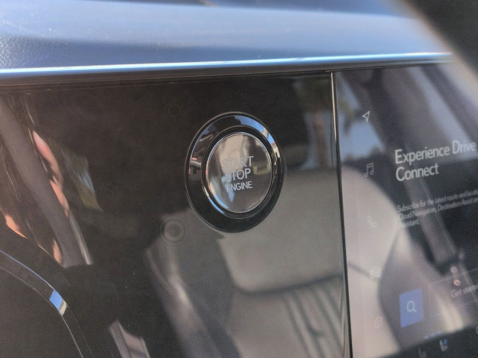 Used 2024 Lexus NX 250 FWD w/ Cold Area Package image 18