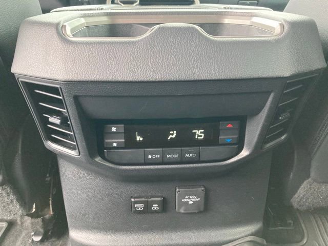 Used 2024 Toyota Sequoia Limited image 22