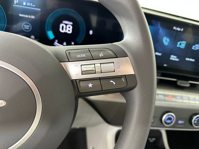 Used 2026 Hyundai Kona SE FWD image 16