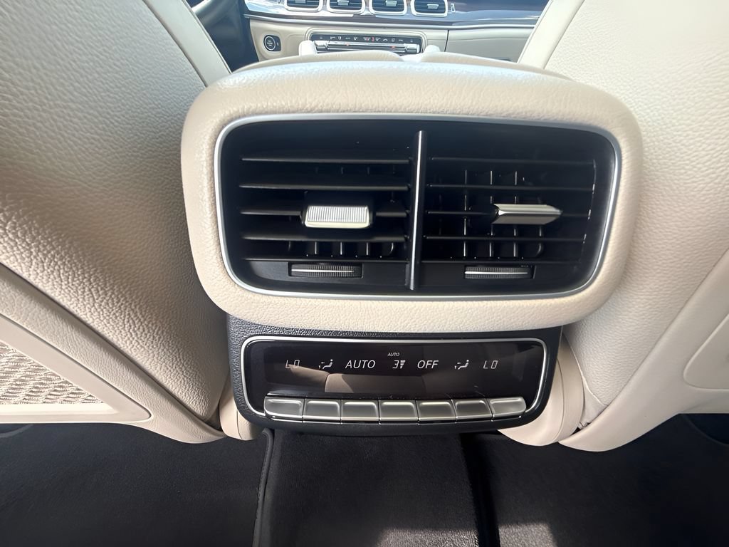 Used 2023 Mercedes-Benz GLE 580 4MATIC image 13