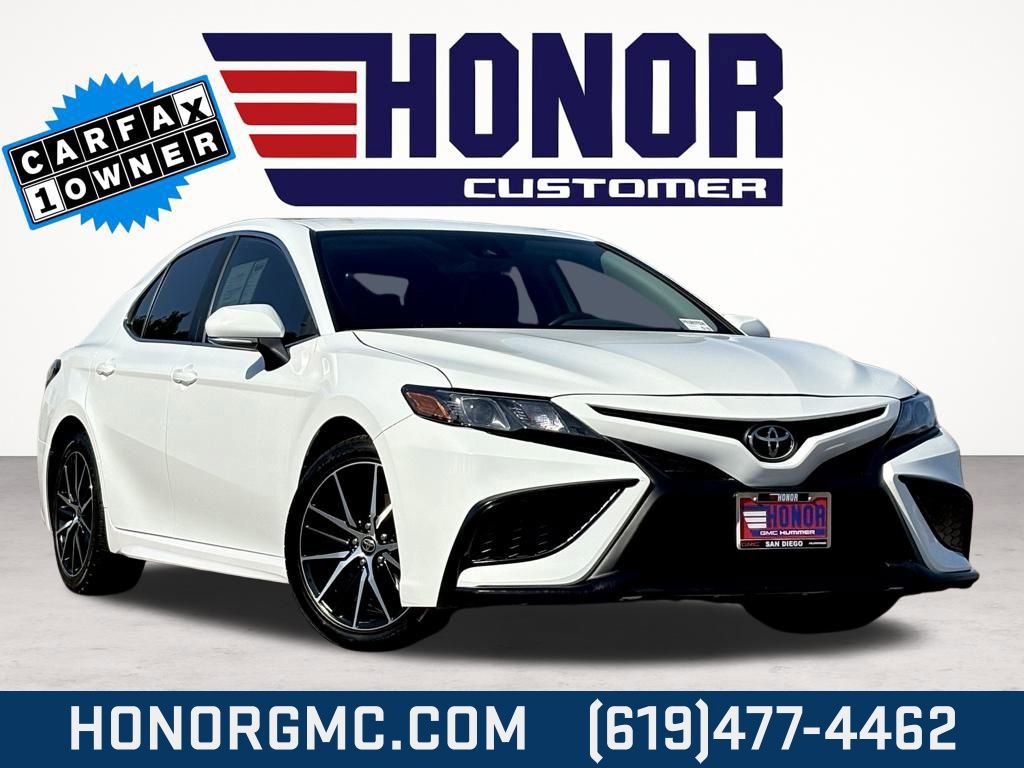 Used 2024 Toyota Camry SE