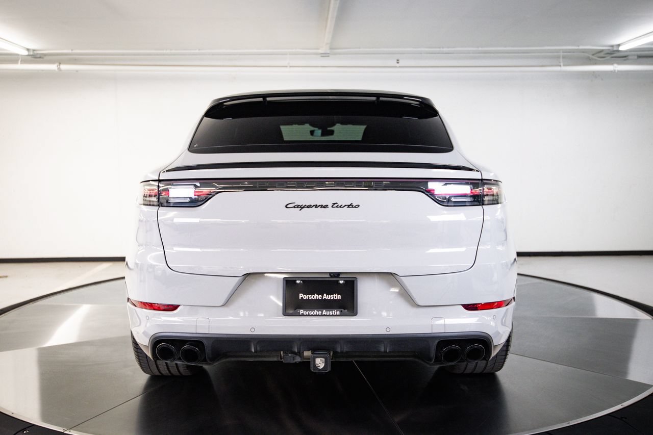 Certified 2022 Porsche Cayenne Turbo AWD/4WD image 6