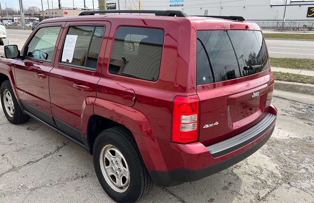 Used 2013 Jeep Patriot Sport w/ PWR Value Group AWD/4WD image 7