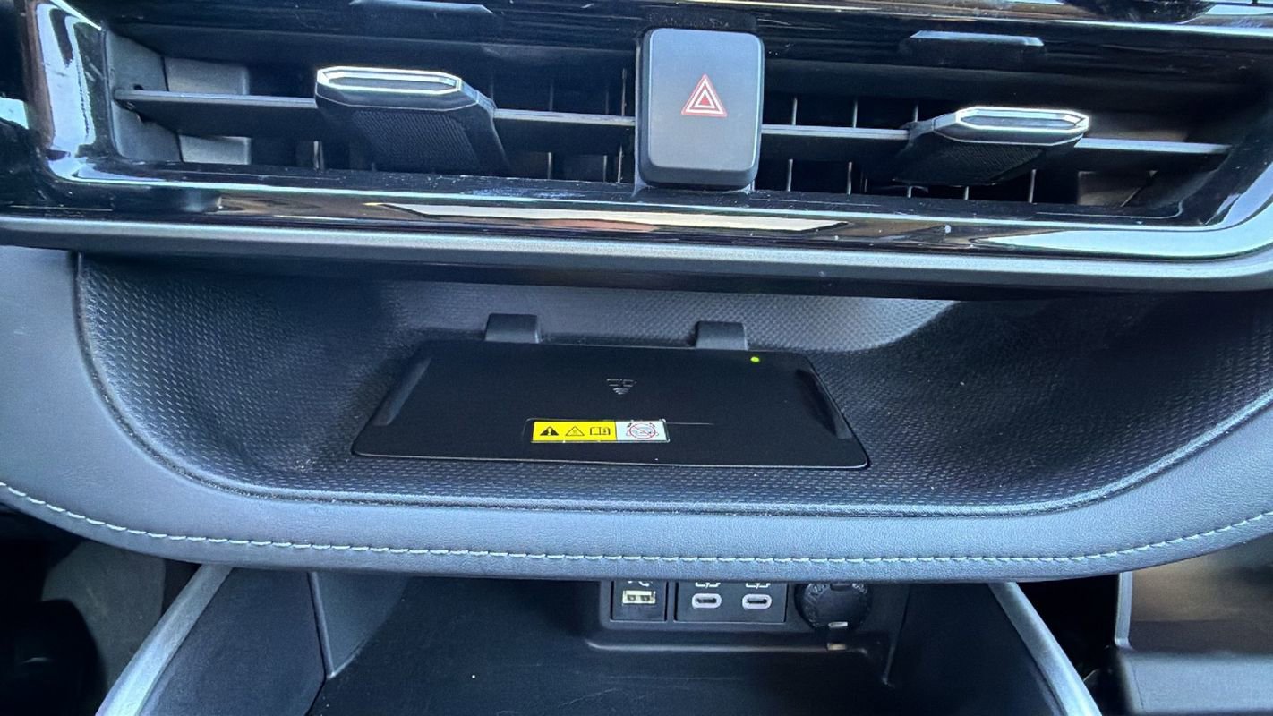 Used 2023 Toyota Highlander XLE image 27