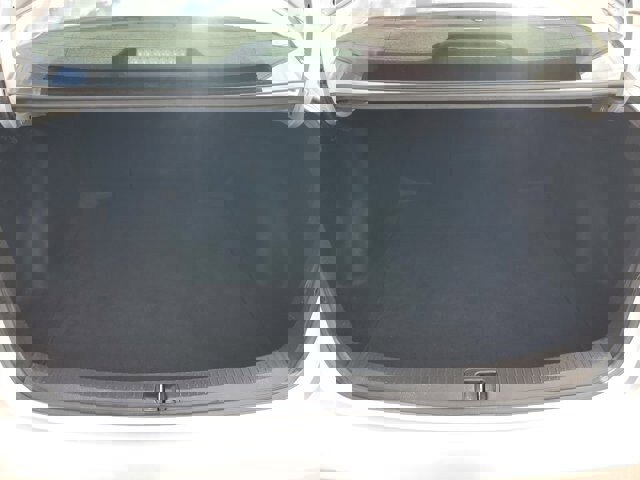 Used 2021 Toyota Corolla LE image 13