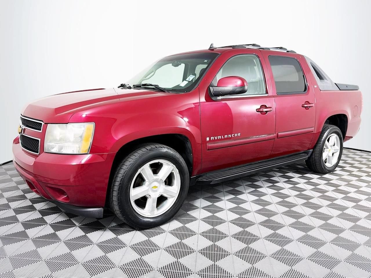 Used 2007 Chevrolet Avalanche LT w/ LT Preferred Equipment Group RWD image 6