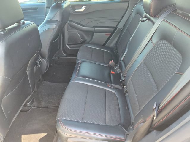 Used 2025 Ford Escape ST-Line AWD/4WD image 9