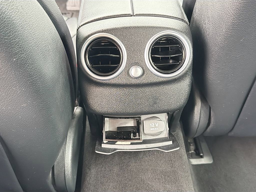 Used 2015 Mercedes-Benz C 300 4MATIC Sedan image 28