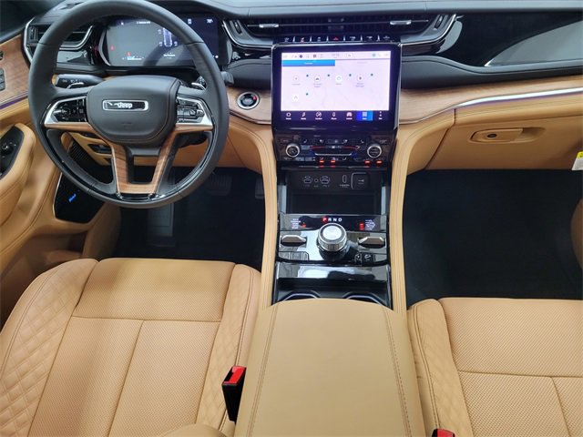 New 2025 Jeep Grand Cherokee Summit image 35