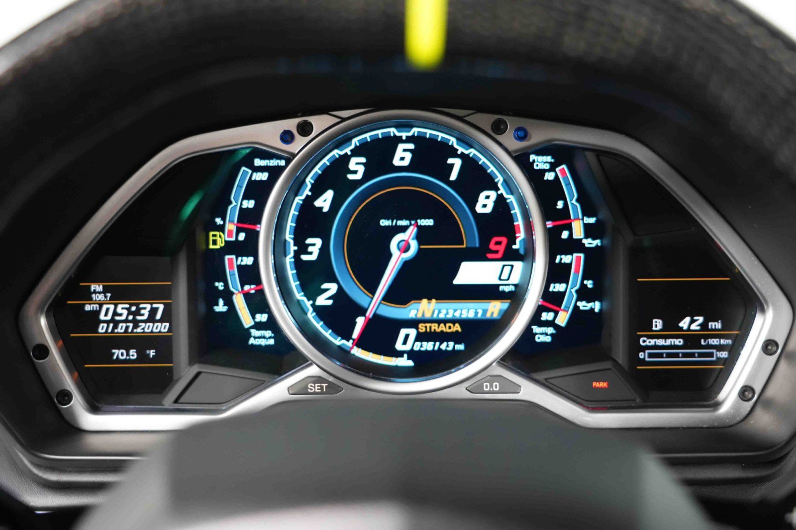 Used 2015 Lamborghini Aventador LP 700-4 image 30