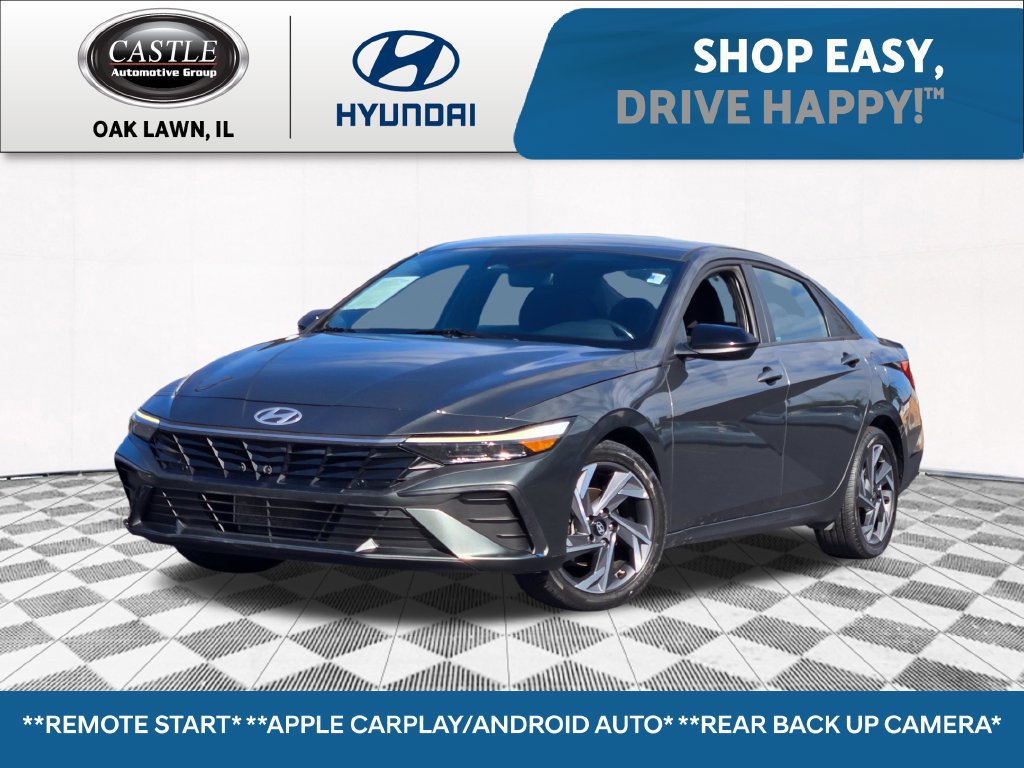 Certified 2025 Hyundai Elantra Sport FWD image 1