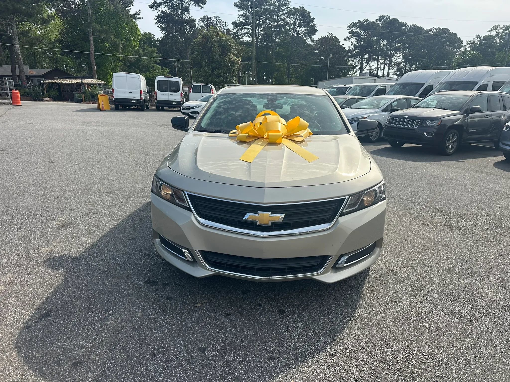 Used 2014 Chevrolet Impala LS FWD image 3