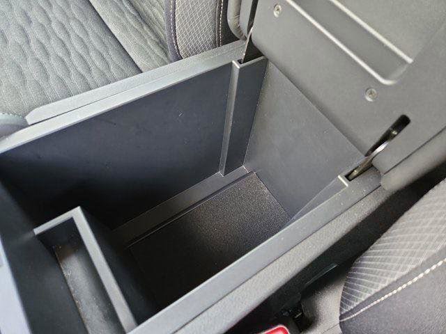 Used 2025 Nissan Pathfinder SV image 23