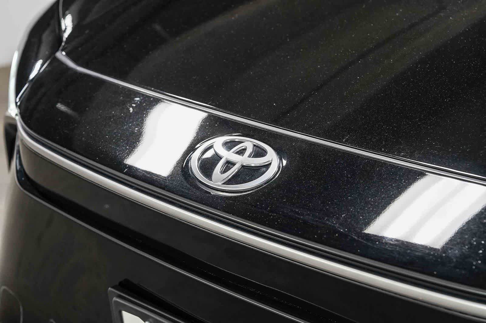 Certified 2024 Toyota bZ4X FWD w/ Weather Package image 8