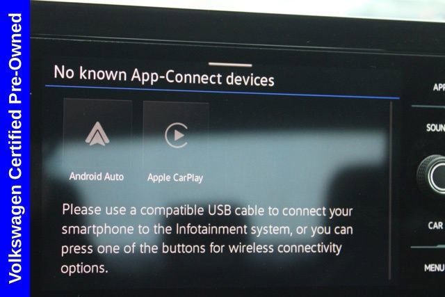 Used 2025 Volkswagen Jetta SE image 35