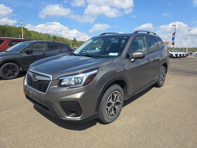 Used 2020 Subaru Forester Premium AWD/4WD image 6