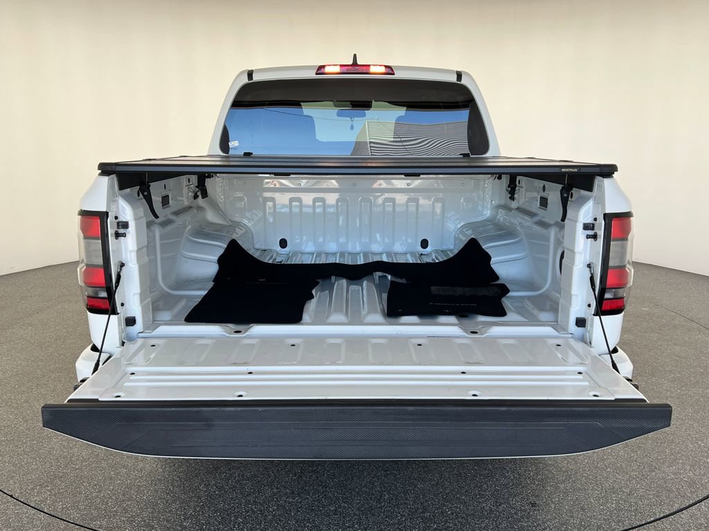 Used 2022 Nissan Frontier SV image 20