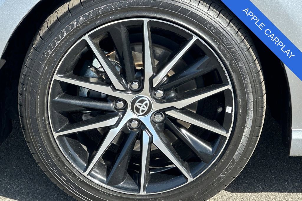 Used 2024 Toyota Camry SE image 28