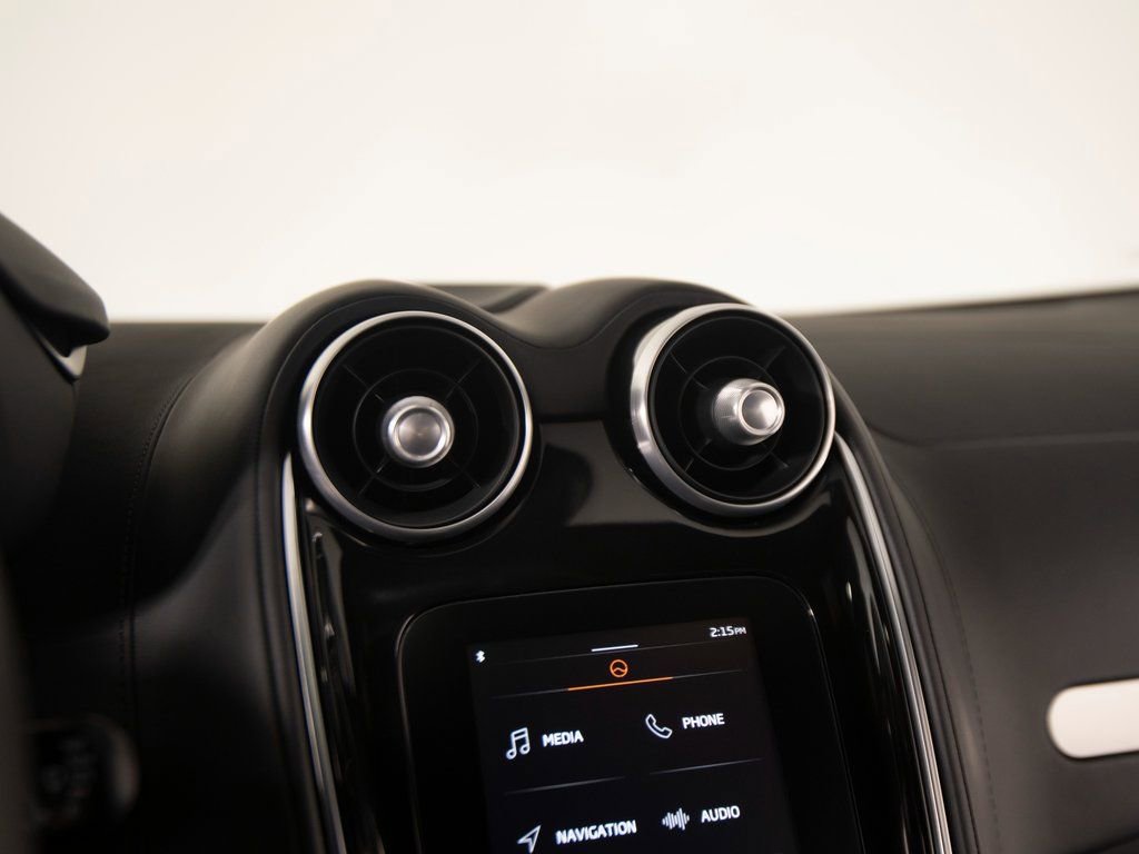 Used 2023 McLaren GT image 18