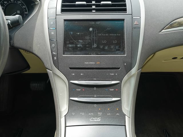 Used 2014 Lincoln MKZ w/ Equipment Group 102A Reserve FWD image 23