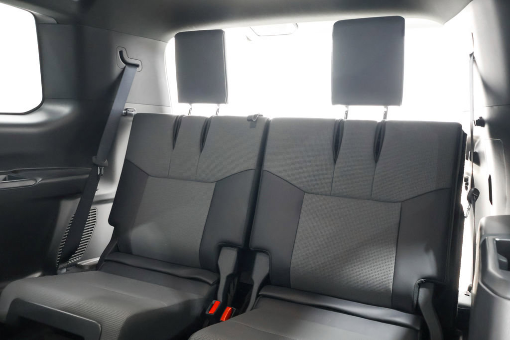 Used 2026 Lexus GX 550 w/ Accessory Package (2T) AWD/4WD image 59