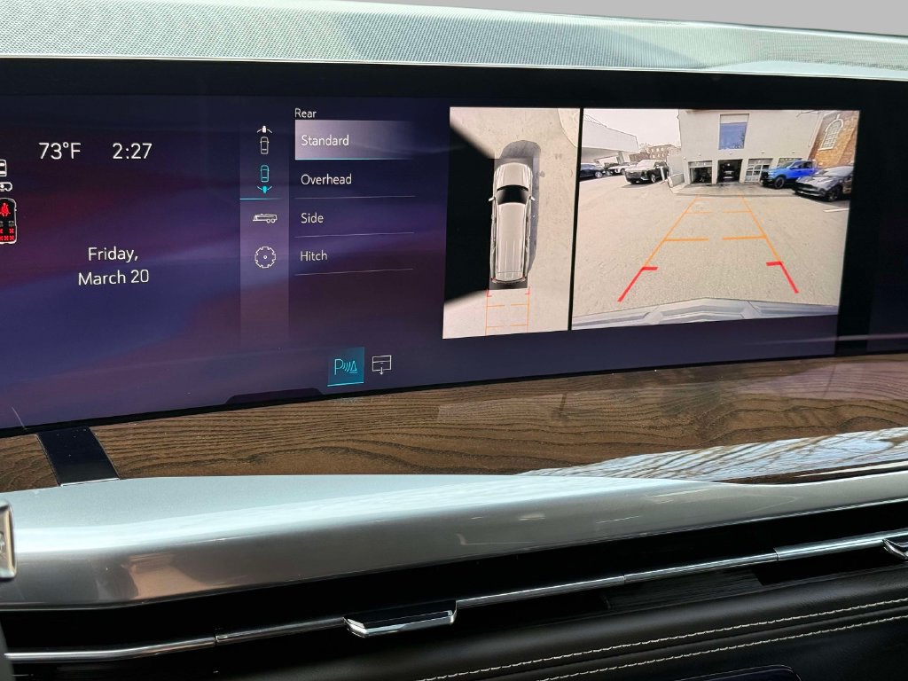 Certified 2025 Cadillac Escalade ESV Premium Luxury Platinum AWD/4WD image 7