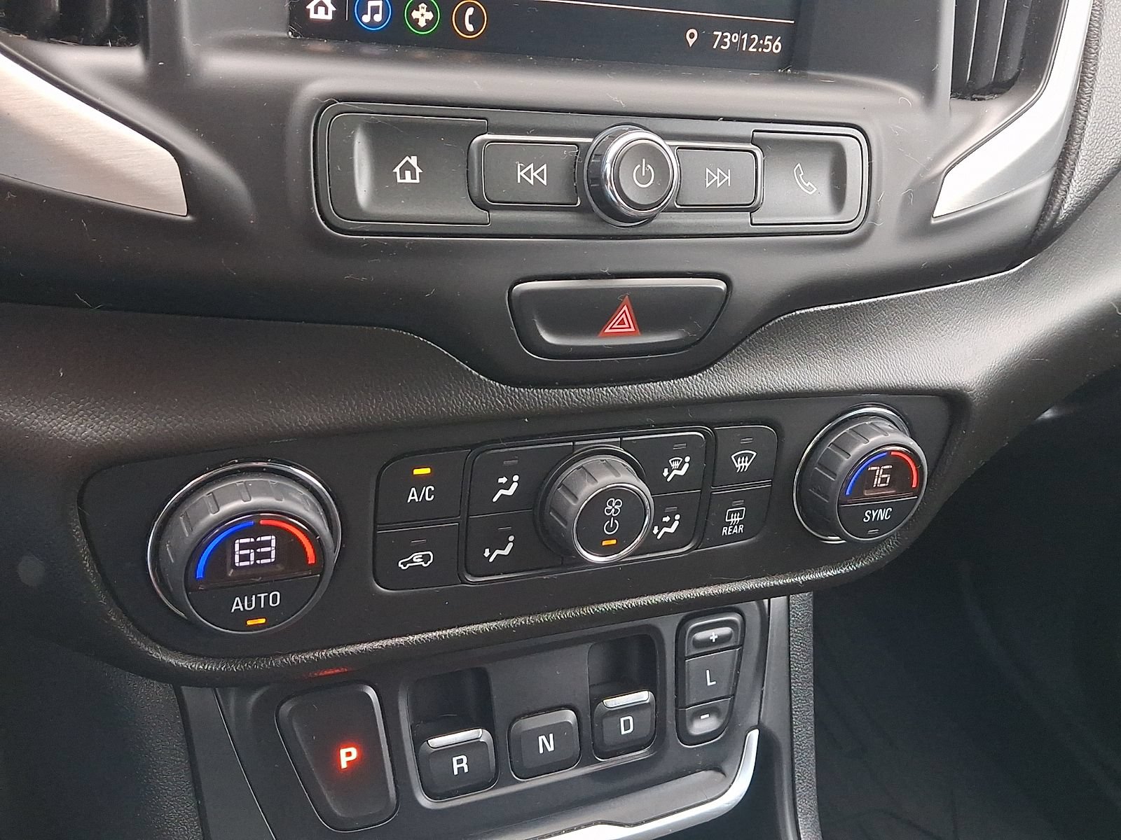 Used 2020 GMC Terrain SLE w/ Driver Convenience Package AWD/4WD image 16