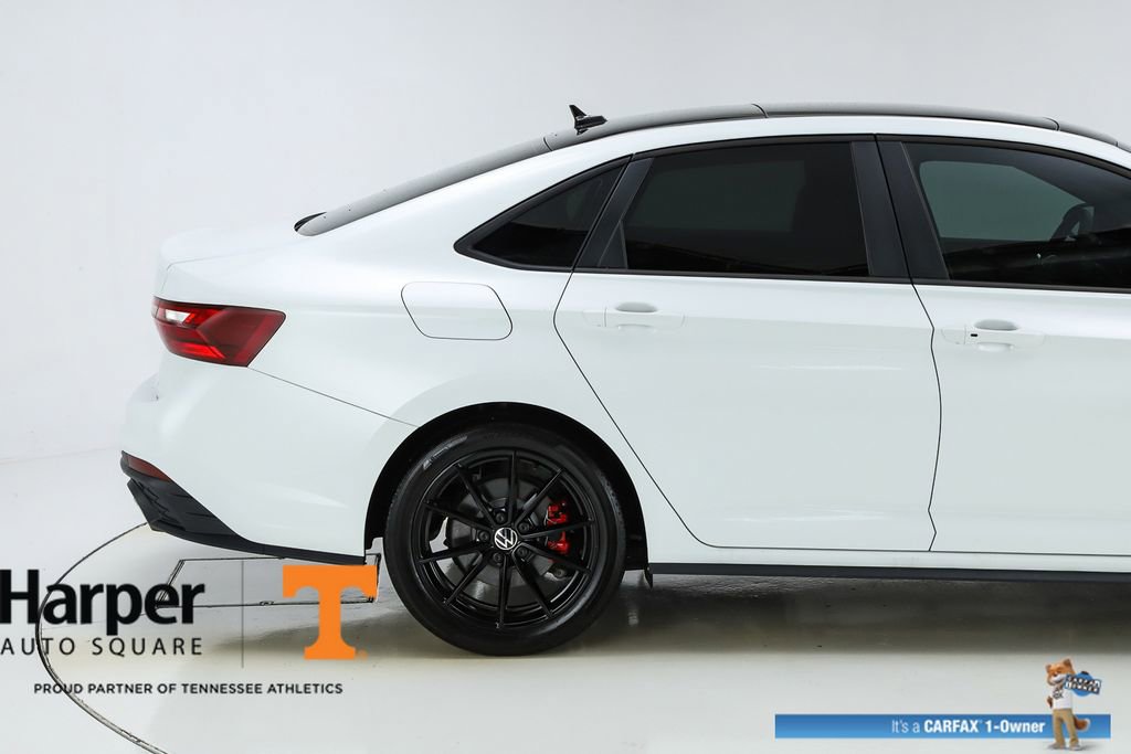 Used 2025 Volkswagen Jetta GLI Autobahn w/ GLI Black Package image 11