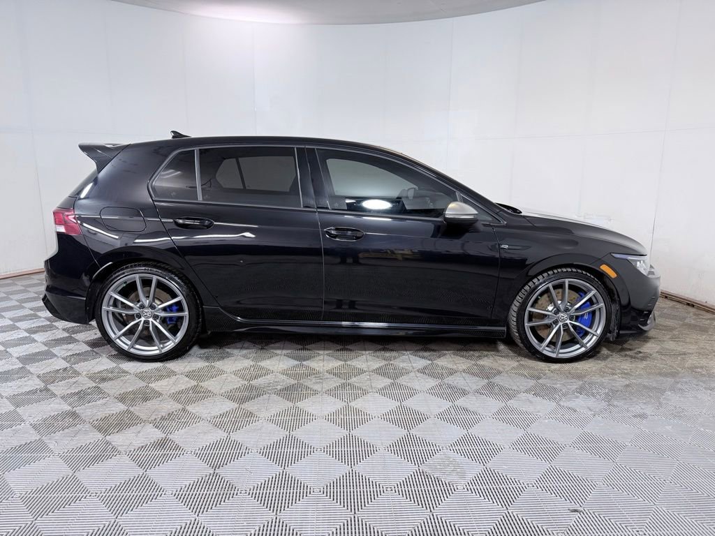 Used 2024 Volkswagen Golf R image 8