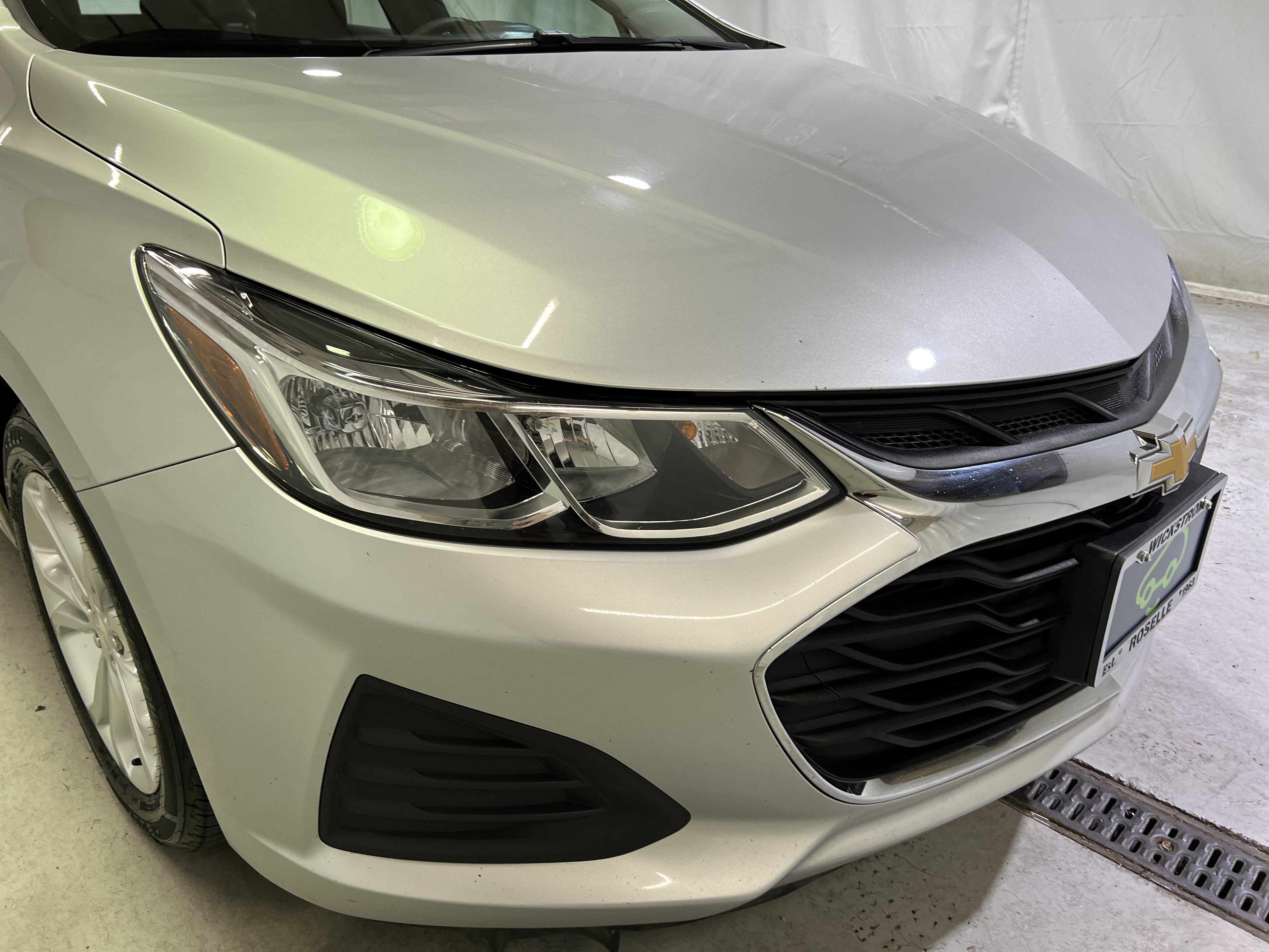 Used 2019 Chevrolet Cruze LS w/ LS Convenience Package FWD image 5