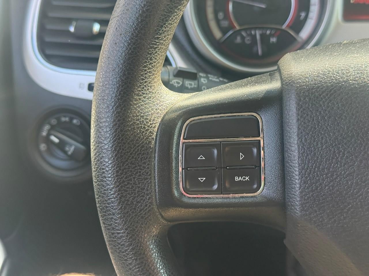 Used 2019 Dodge Journey SE FWD image 21
