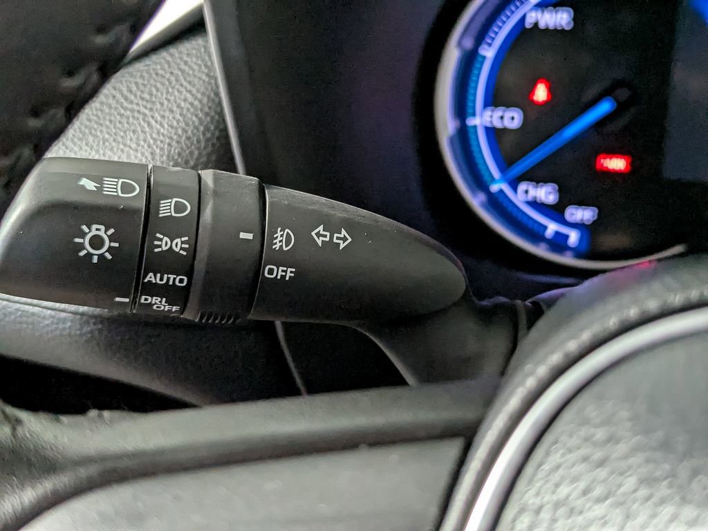 Used 2024 Toyota RAV4 XLE Premium image 27