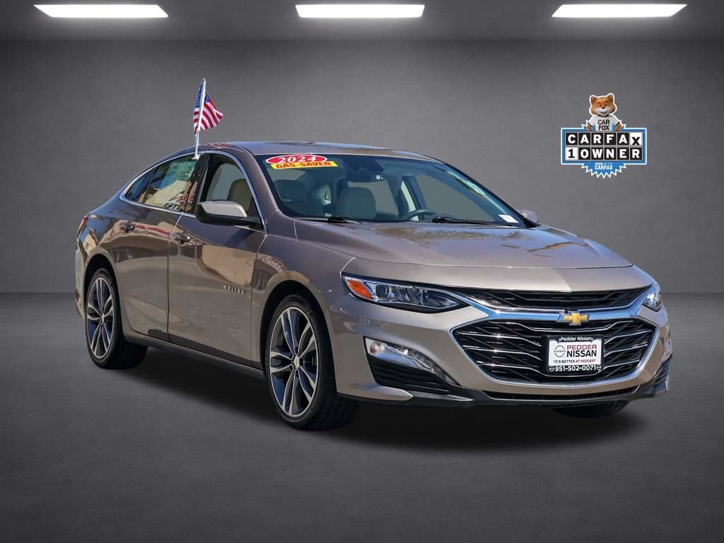 Used 2024 Chevrolet Malibu LT FWD image 2