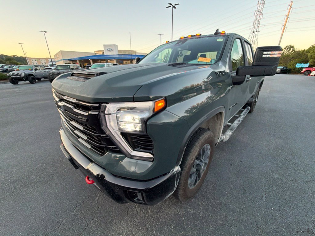 Used 2025 Chevrolet Silverado 2500 LT w/ Trail Boss Package AWD/4WD image 24