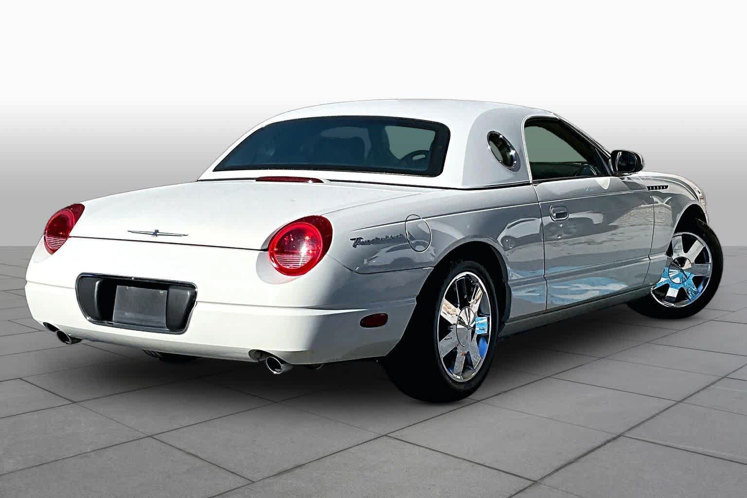 Used 2002 Ford Thunderbird RWD image 11