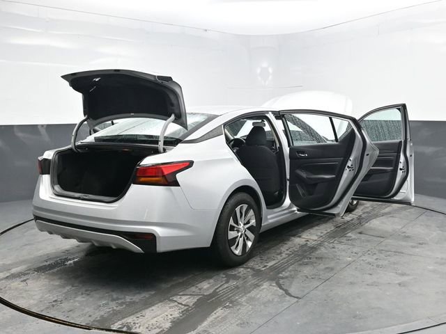 Used 2020 Nissan Altima 2.5 S FWD image 36