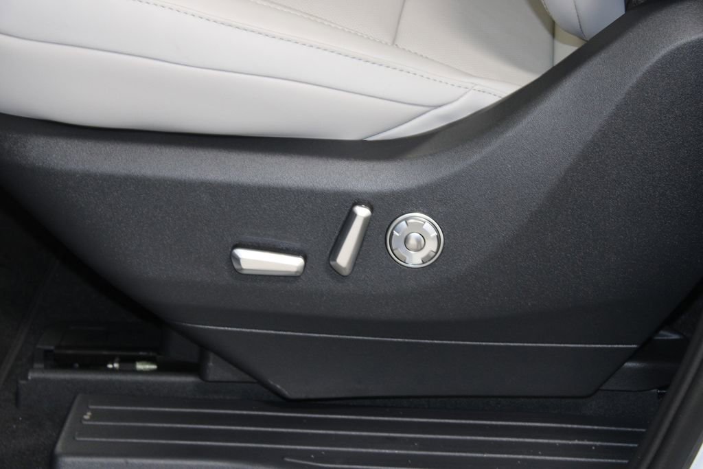 New 2026 Lincoln Navigator L Reserve image 27