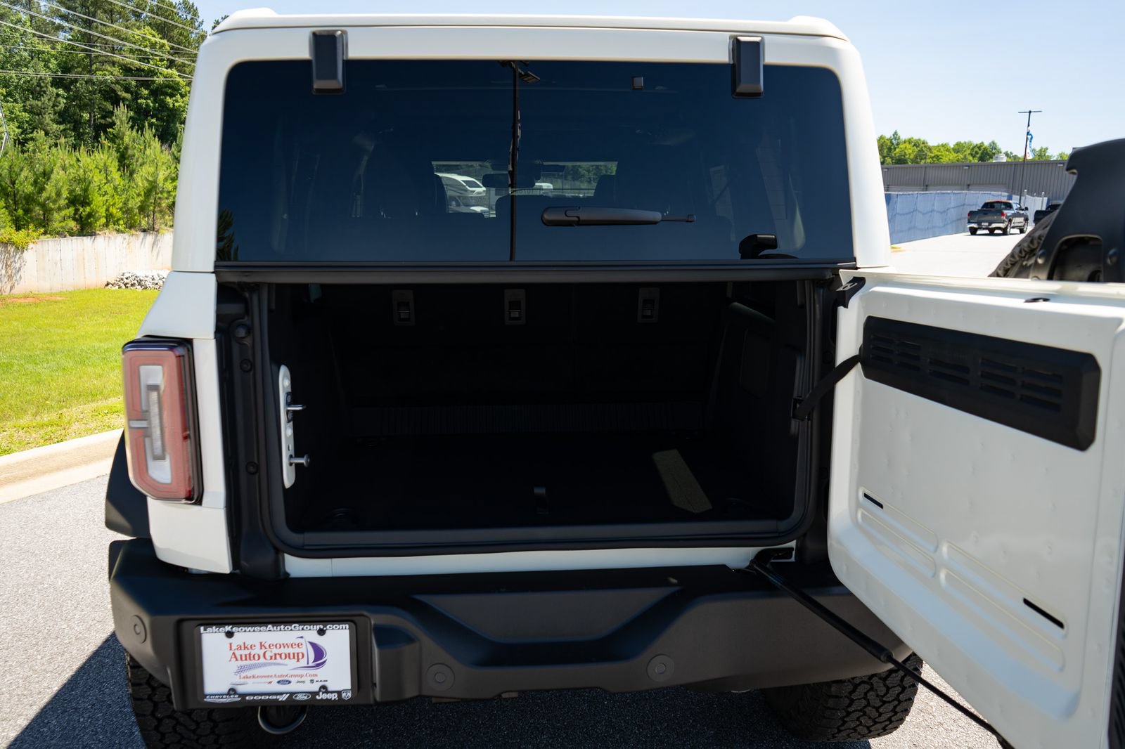New 2026 Ford Bronco Outer Banks w/ Sasquatch Package AWD/4WD image 19