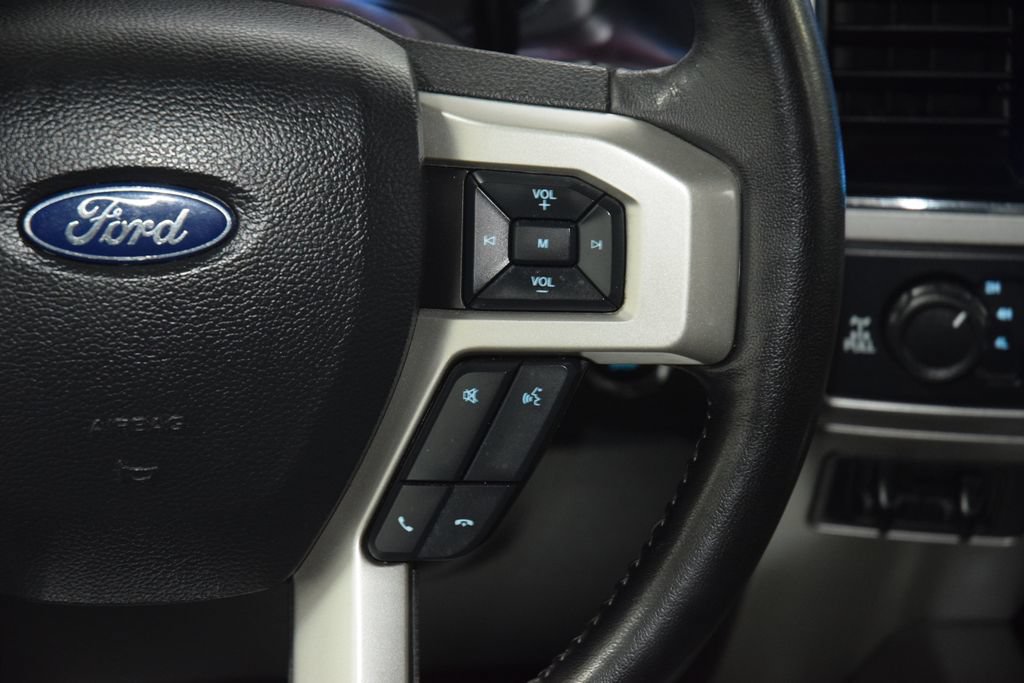 Used 2022 Ford F250 Lariat w/ Black Appearance Package AWD/4WD image 45
