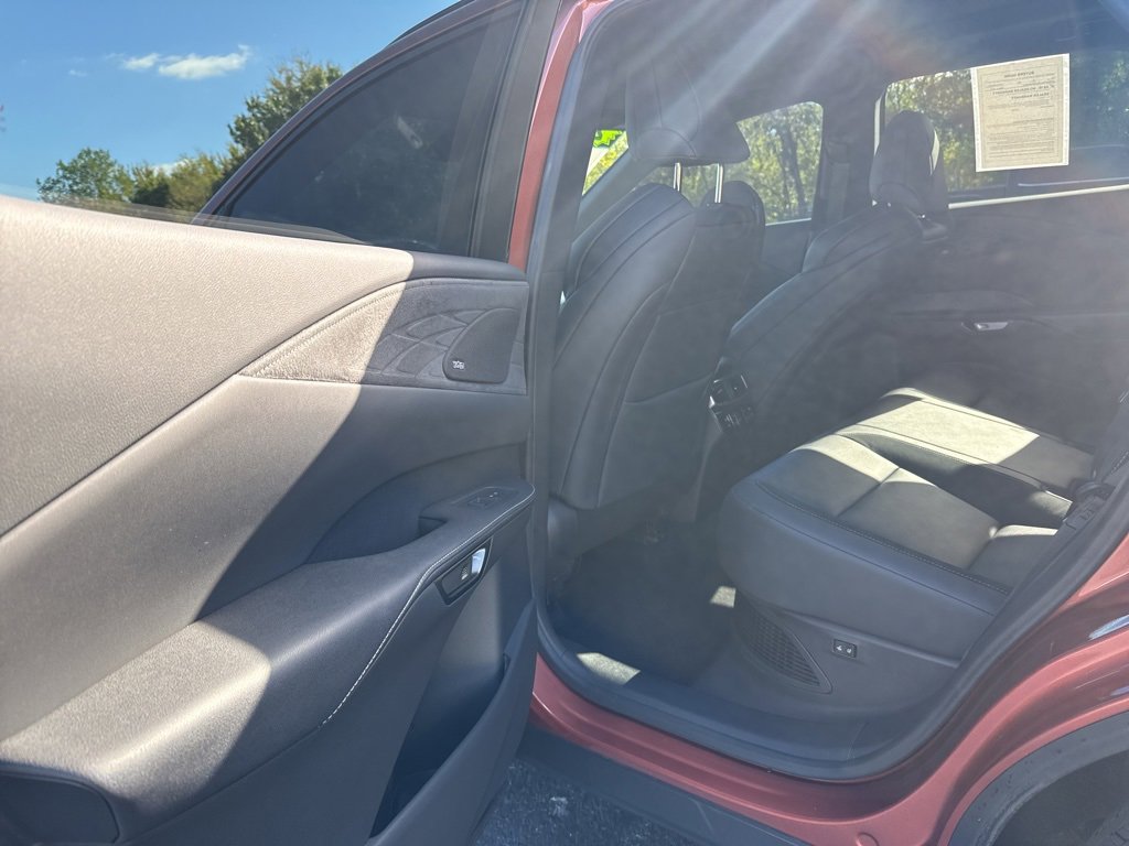 Used 2024 Lexus RX 500h F Sport image 10